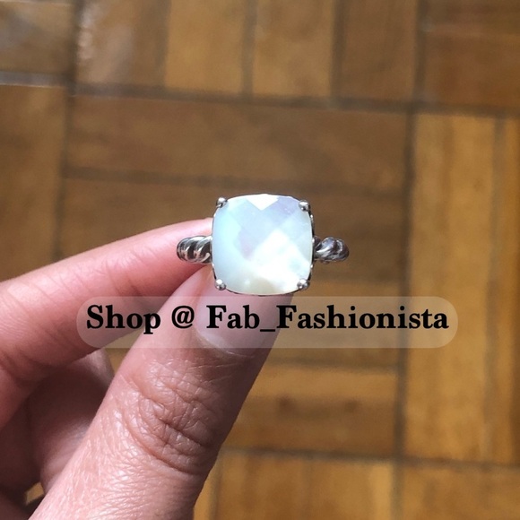 Pandora Sterling Silver Mother of Pearl stone ring - Picture 1 of 5